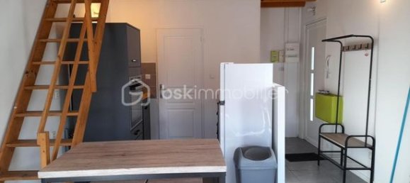 Apartamento de 1 dormitorio en Bourgoin-Jallieu, France No. 284927 2