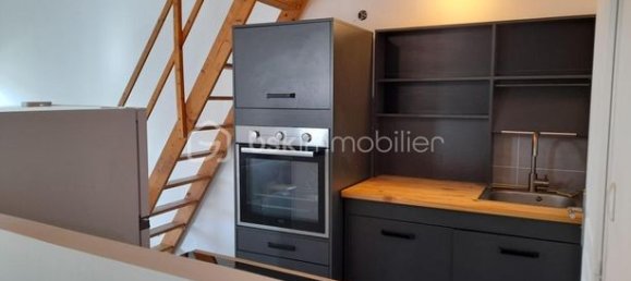 Apartamento de 1 dormitorio en Bourgoin-Jallieu, France No. 284927 3