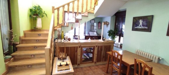 Здание 642м² в Луйего, Испания № 132013 24