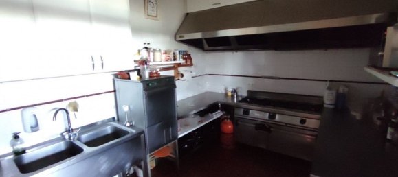 Здание 642м² в Луйего, Испания № 132013 8