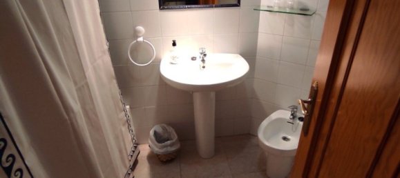 Здание 642м² в Луйего, Испания № 132013 18