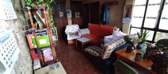 Здание 642м² в Луйего, Испания № 132013 16