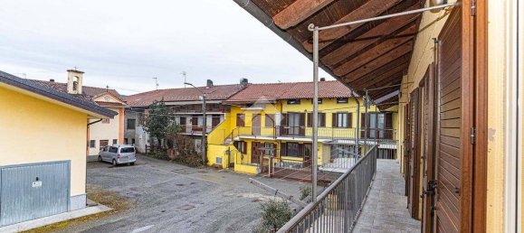 3 غرف نوم منزل في Cirié, Italy رقم 53224 46