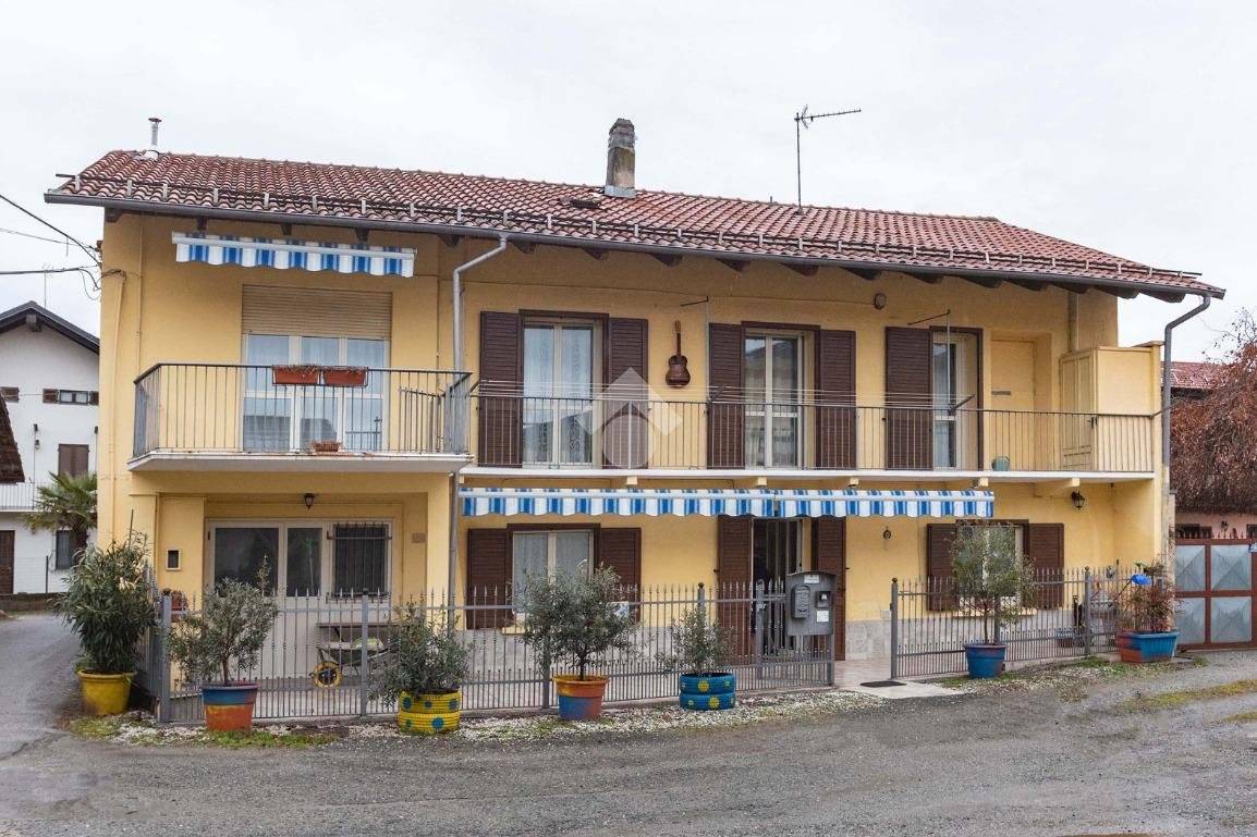 3 غرف نوم منزل في Cirié, Italy رقم 53224