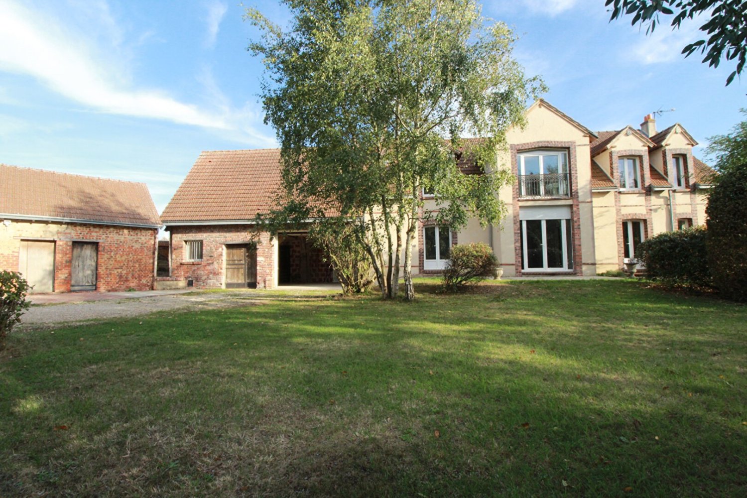 5 غرف نوم فيلا في Bailleau-l'Eveque, France رقم 80483