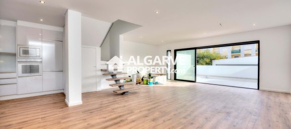 4 Schlafzimmer Haus in Montenegro, Portugal, Nr. 98887 2