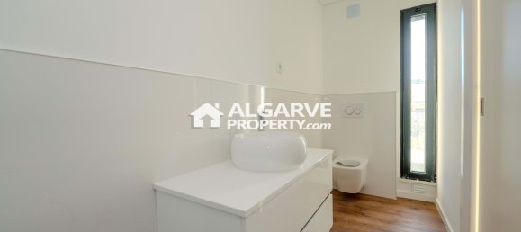 4 Schlafzimmer Haus in Montenegro, Portugal, Nr. 98887 23