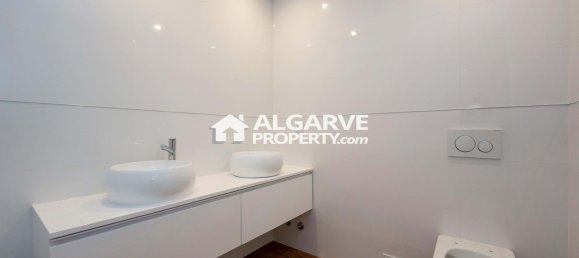 4 Schlafzimmer Haus in Montenegro, Portugal, Nr. 98887 20