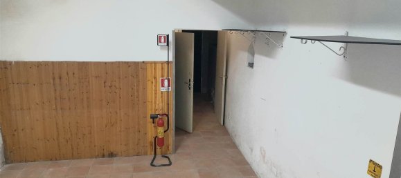 150m² Commercial property in Florence, Italy No. 103457 50