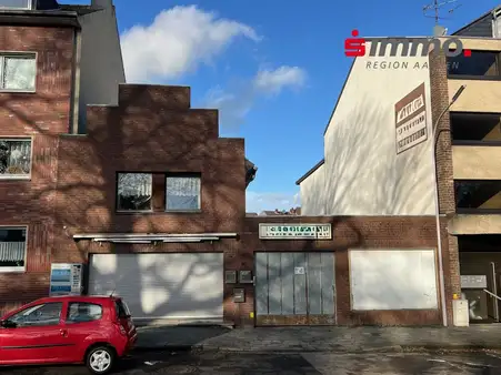 292m² Building in Aachen, Germany No. 205579