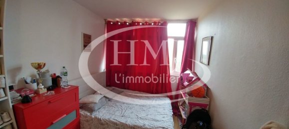 3 Schlafzimmer Wohnung in Evry, France, Nr. 184435 5