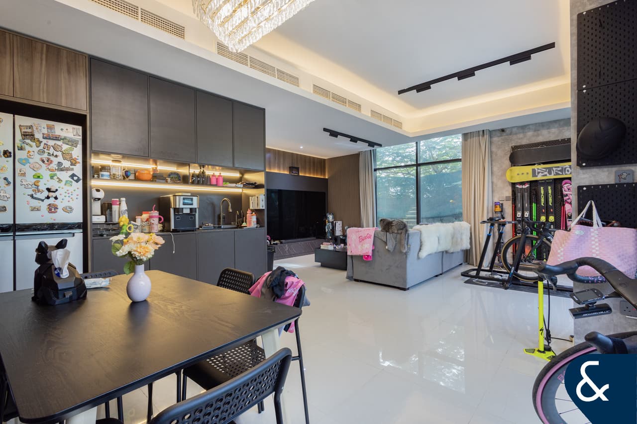 Villa T6 em DAMAC Hills (Akoya by DAMAC), UAE N.º 109170