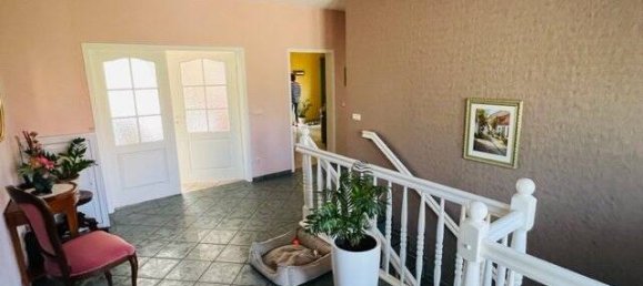 Bungalow de 18 dormitorios en Burgenlandkreis, Germany No. 77390 36