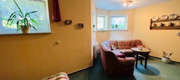 Bungalow de 18 dormitorios en Burgenlandkreis, Germany No. 77390 34