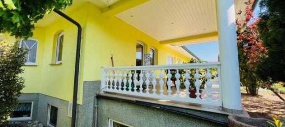 Bungalow de 18 dormitorios en Burgenlandkreis, Germany No. 77390 12