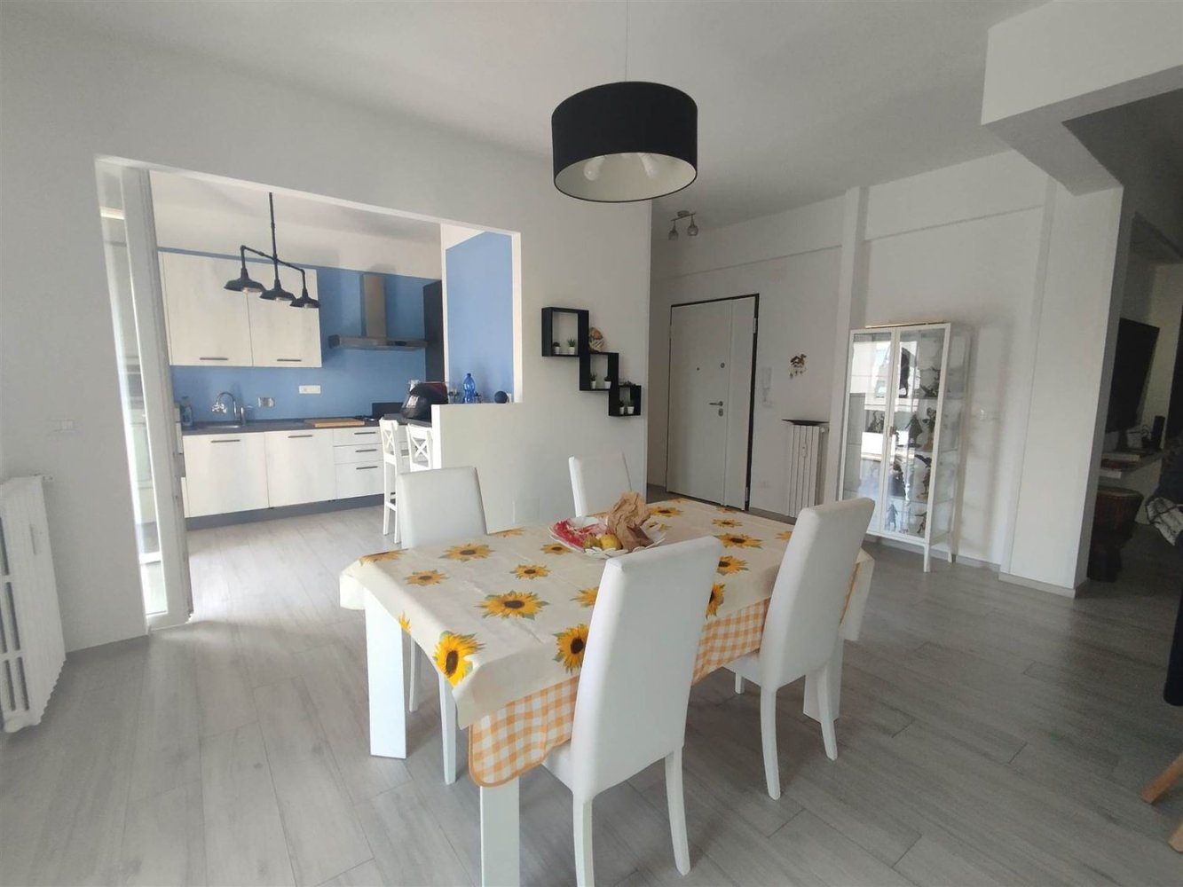 3 bedrooms Apartment in Livorno, Italy No. 356989