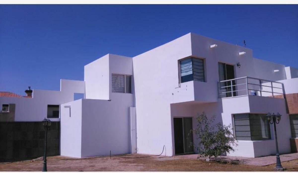 Casa de 3 dormitorios en Chihuahua, Mexico No. 149765