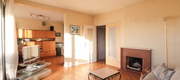 2 Schlafzimmer Wohnung in Clamart, France, Nr. 163540 4