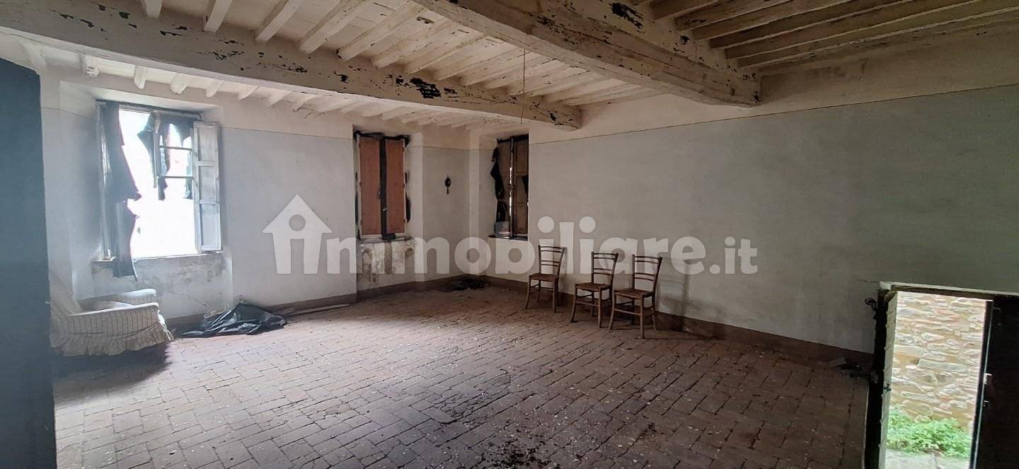 Casa T3 em Pescaglia, Italy N.º 268269