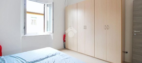 3-salle Appartement à Livorno, Italy No. 278514 14