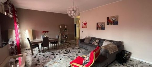 Apartamento de 2 dormitorios en Catanzaro, Italy No. 266086 2