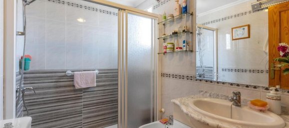 Bungalow T2 em Torrevieja, Spain N.º 161793 14