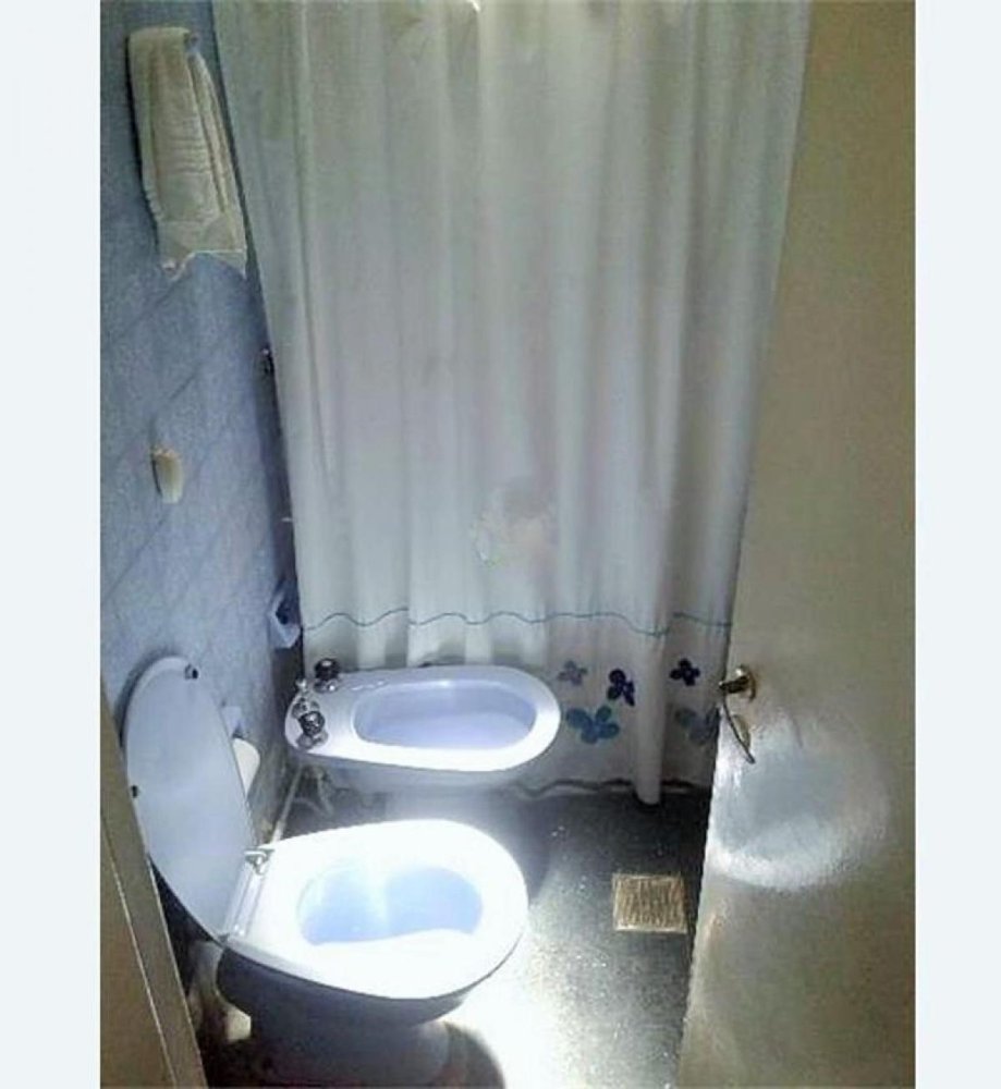 Casa de 2 dormitorios en Bermúdez, Argentina No. 21668