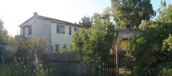 11 rooms House in Grosseto, Italy No. 69492 7