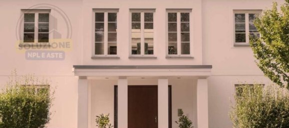 1 room Warehouse in Olgiate Olona, Italy No. 94092 5