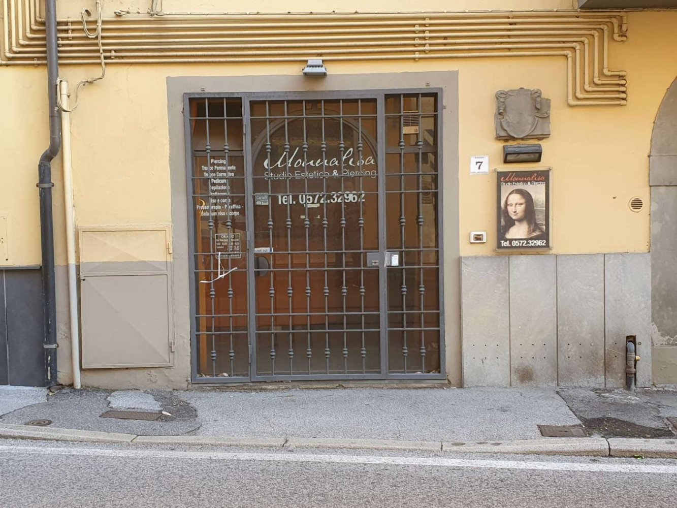 Gewerbliche Immobilie in Buggiano, Italy 86m², Nr. 161115