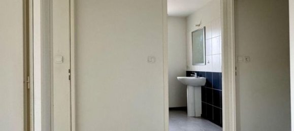 3 bedrooms House in Vienne, France No. 315235 10