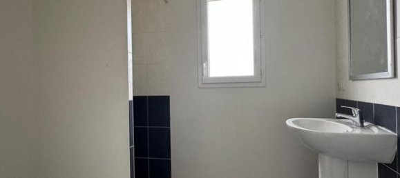 3 bedrooms House in Vienne, France No. 315235 15