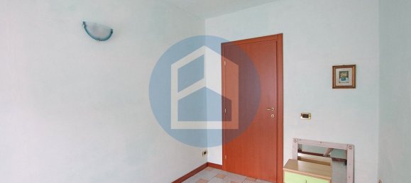 3-salle Appartement à Berzo Inferiore, Italy No. 122291 17