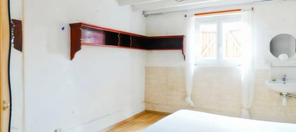 4 bedrooms House in Mont-de-Marsan, France No. 281623 13