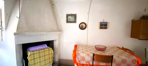 Замки и поместья с 4 комнатами в Пальмоли, Италия № 107148 22