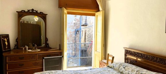 Замки и поместья с 4 комнатами в Пальмоли, Италия № 107148 12