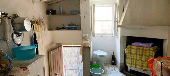 Замки и поместья с 4 комнатами в Пальмоли, Италия № 107148 20