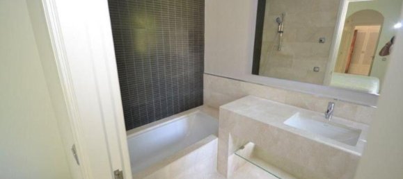 6 Schlafzimmer Haus in Marbella, Spain, Nr. 45692 15