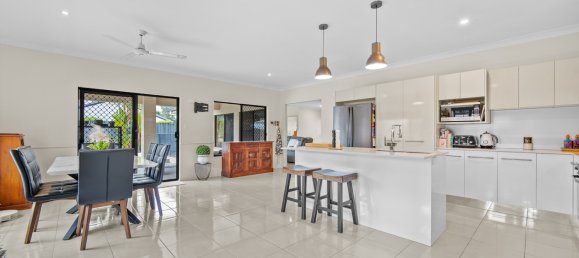 4 Schlafzimmer Haus in Caravonica, Australia, Nr. 143 10