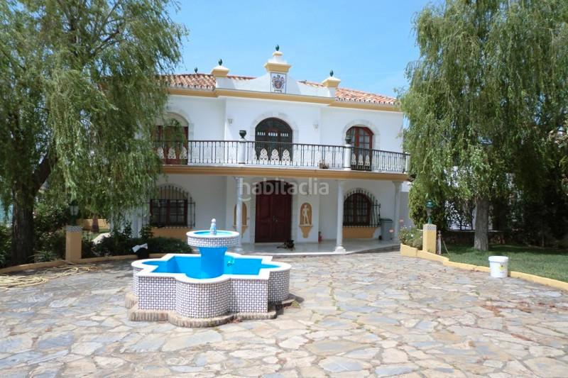 Villa de 5 dormitorios en Estepona, Spain No. 137353