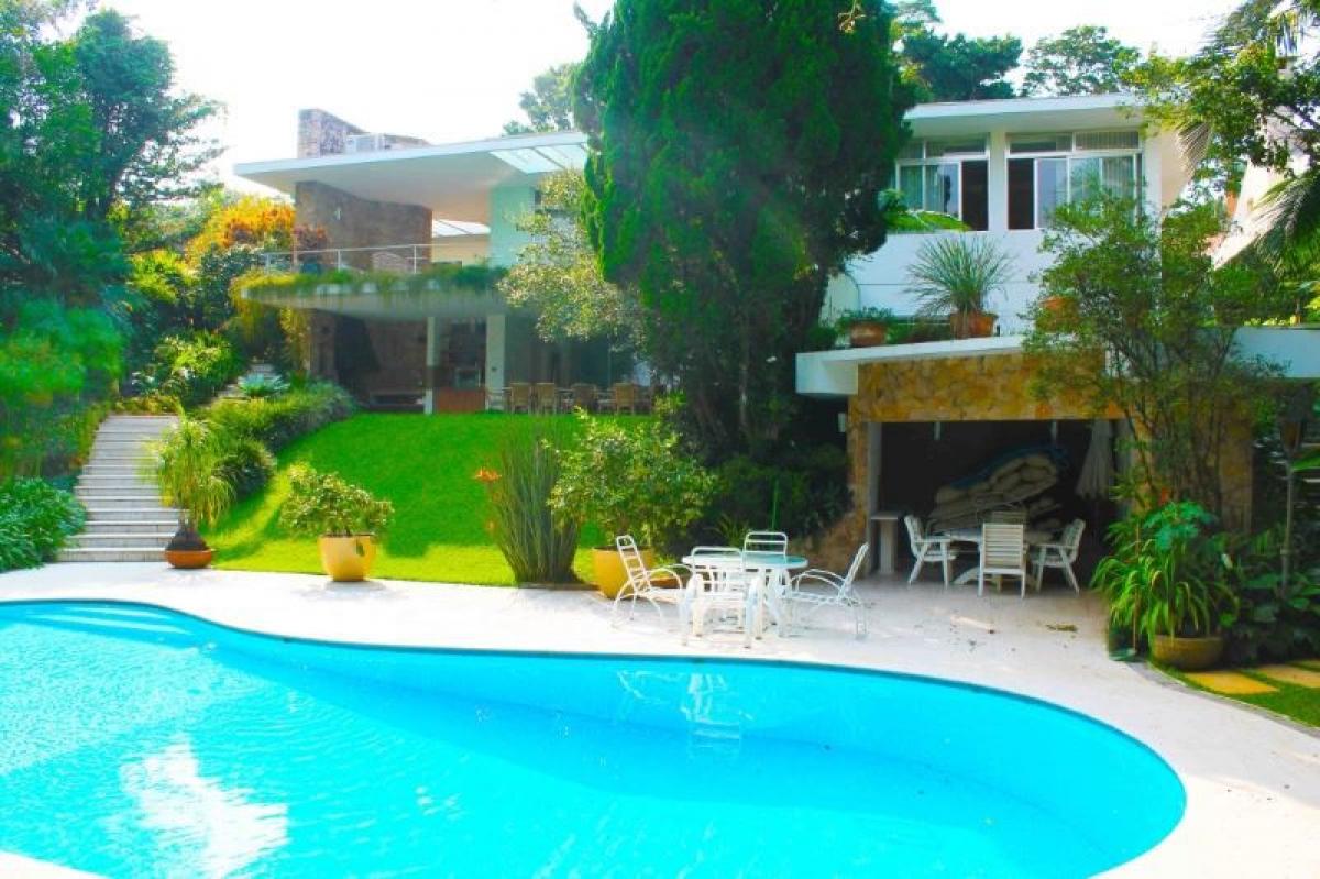 Дом с 4 спальнями в Сан-Паулу, Бразилия № 467336