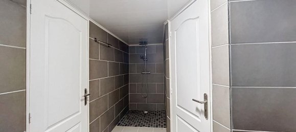 3 bedrooms Apartment in Itteville, France No. 187939 12