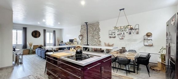 3 bedrooms Apartment in Itteville, France No. 187939 2