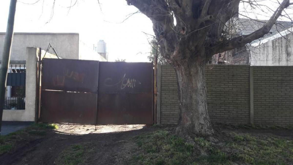 Grundstück in Lomas de Zamora, Argentina, Nr. 41418