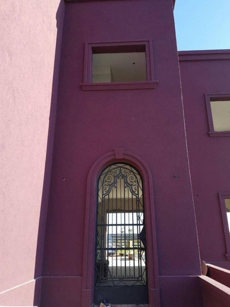 Дом с 4 спальнями в Эскобар, Аргентина № 62123