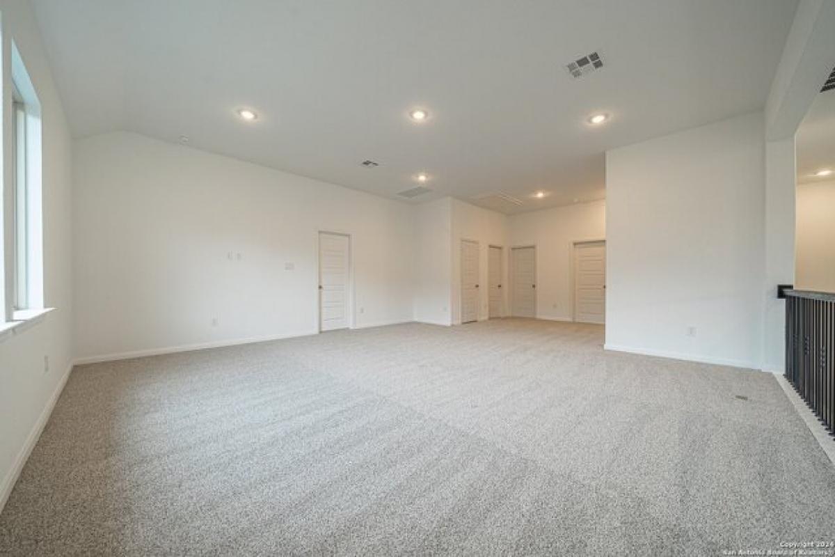 5 bedrooms House in San Antonio, USA No. 409961