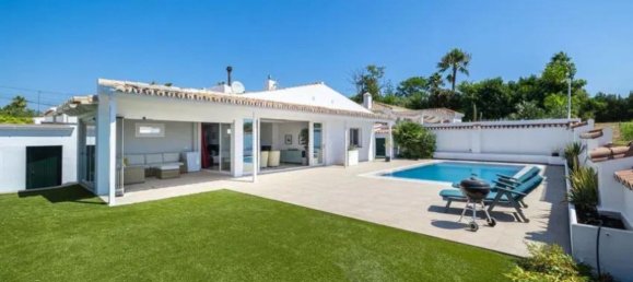 3 bedrooms Villa in Marbella, Spain No. 184395 2