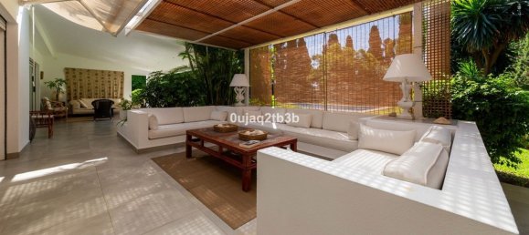 4 bedrooms Villa in Marbella, Spain No. 136586 5