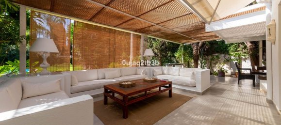 4 bedrooms Villa in Marbella, Spain No. 136586 4
