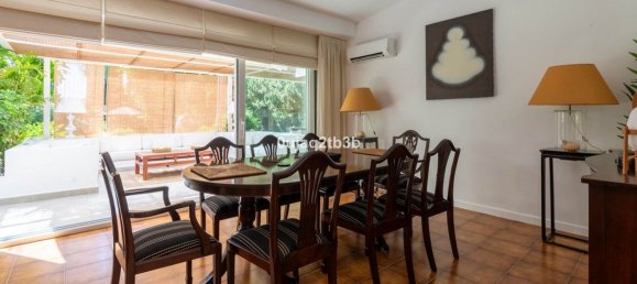 4 bedrooms Villa in Marbella, Spain No. 136586 40